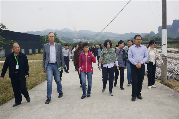 世界银行结果导向型贷款广西扶贫示范项目 第五次实施支持考察禾美公司